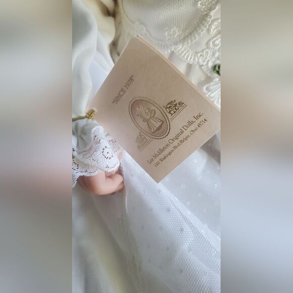 Lee Middleton " Love And Prayers" 1999 Baby Doll with Bonnet/Christening Gown - Picture 7 of 11